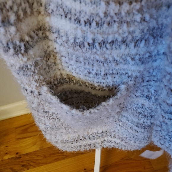 Fuzzy cozy warm cardigan - Picture 2 of 4